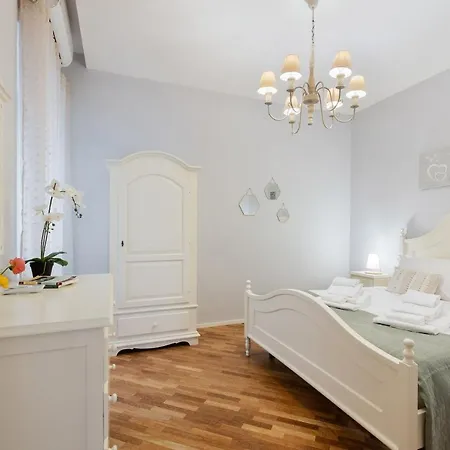 Daire As Feel - Charming Abode In Trastevere Roma